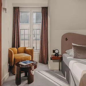 Belloy Saint Germain 4* Paris