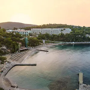 Pine Bay 5* Kusadası