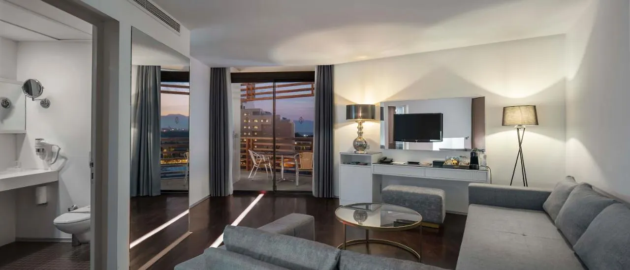 Nirvana Cosmopolitan Hotel - Convention & Sports Center Antalya